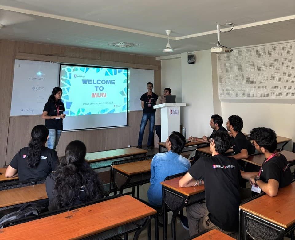 DY Patil University Pune Academic Building photo 29